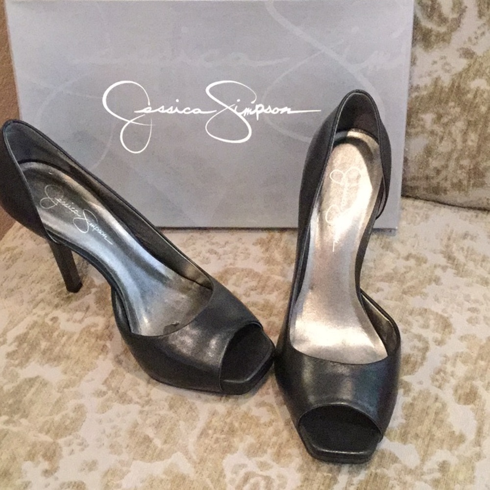 Jessica Simpson Black Leather Heels